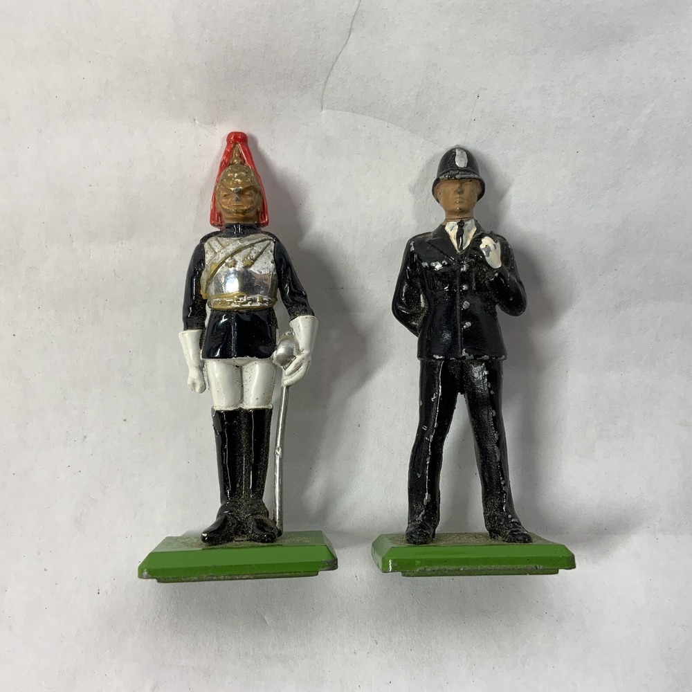 Vintage Britains Deetail Toy Soldier + Police Officer 1988 Metal Miniature